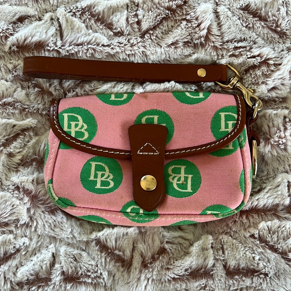 Vintage Dooney & Bourke Wristlet